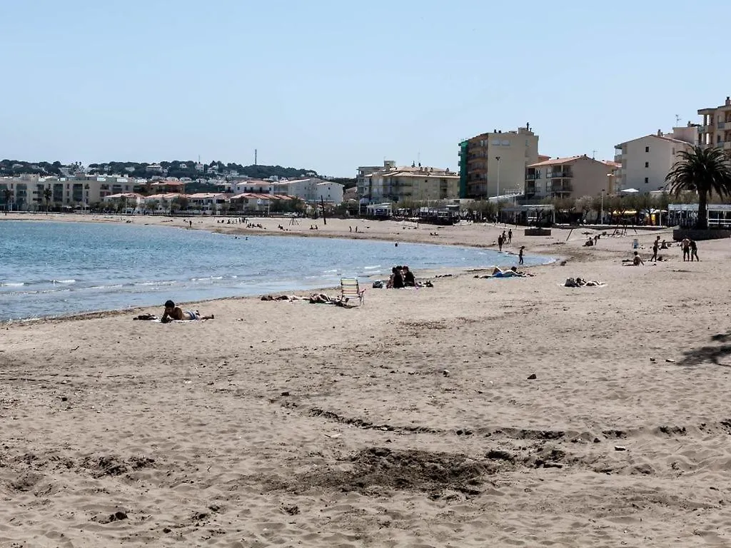 Frente Al Mar-Wifi Free Apartment L'Escala Spain